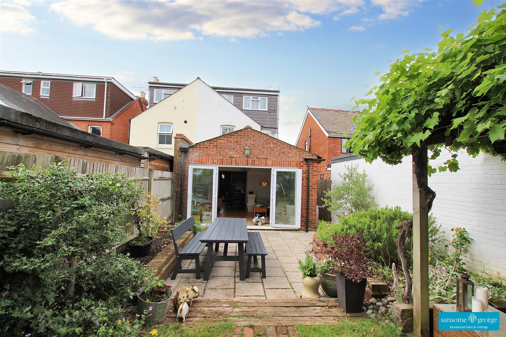 Victoria Road, Tilehurst